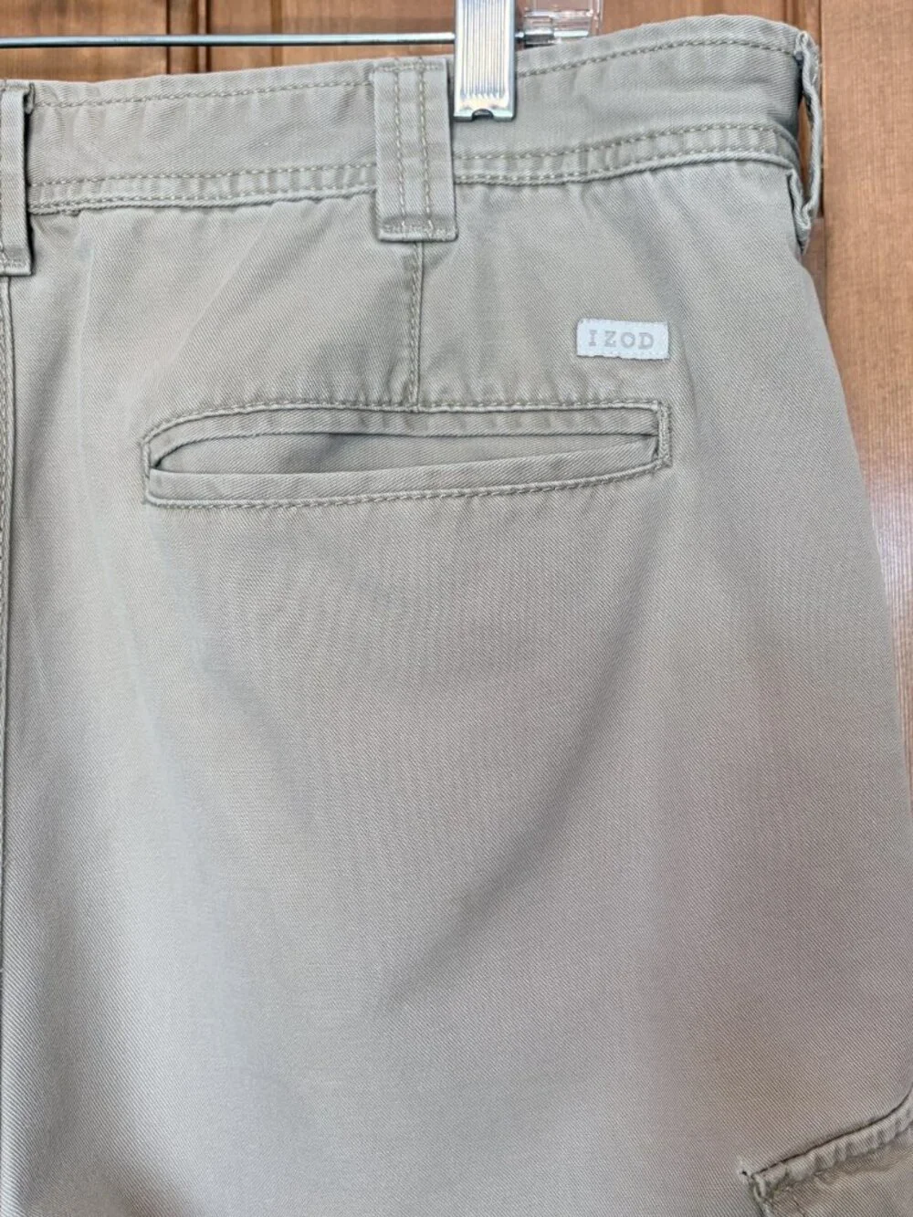 IZOD Saltwater Men's Tan Cargo Shorts Size 36 100% Cotton